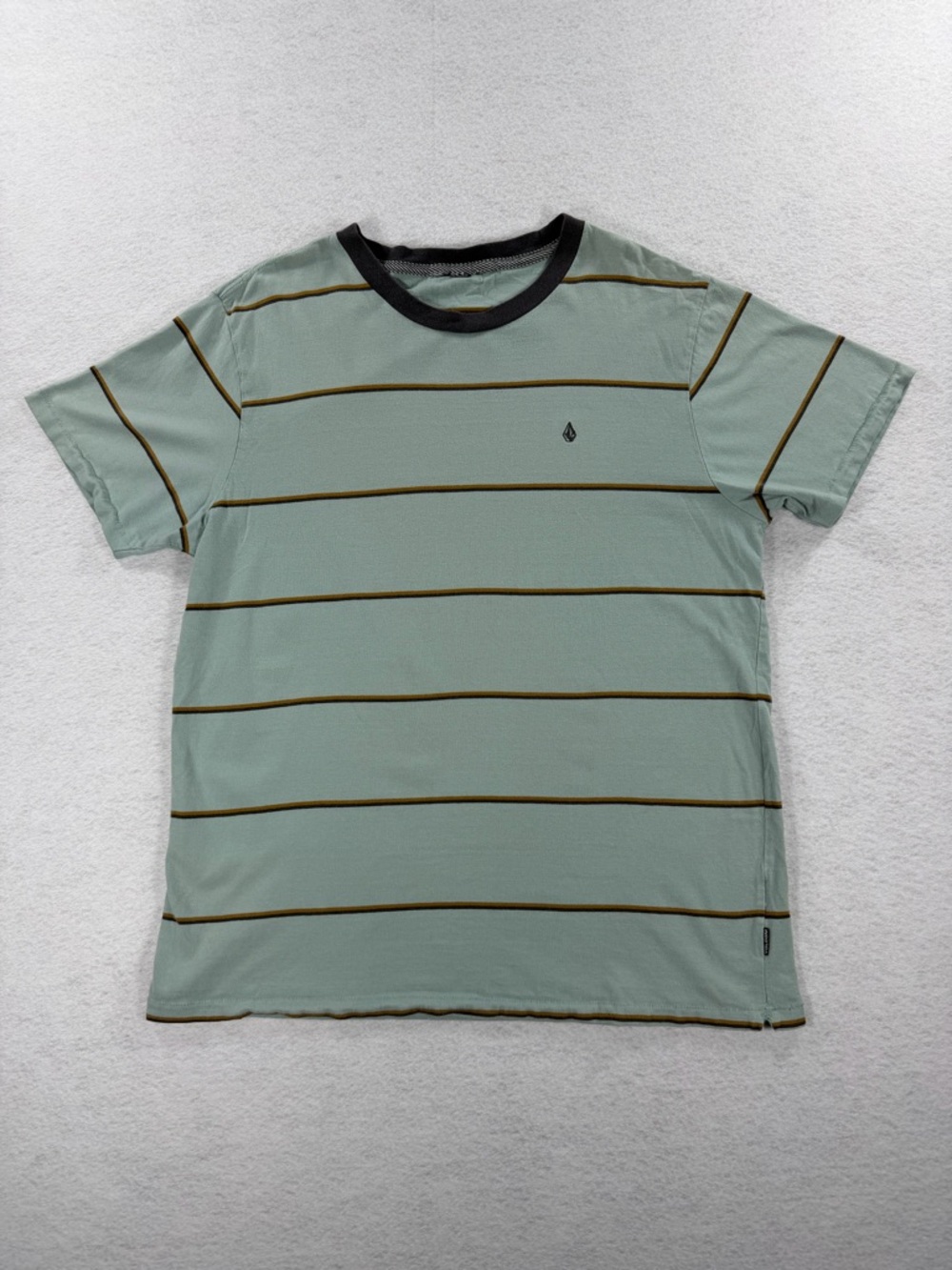 Volcom Light Blue & Brown Striped Short Sleeve Tee Mens XL